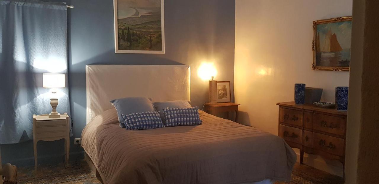 Jolie Maison De Ville La Petite Magnanerie La Roque-d'Antheron Exteriér fotografie